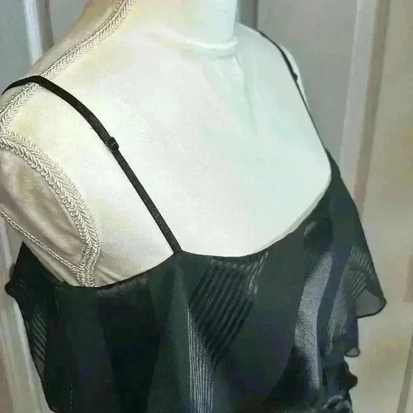 CACHE NWT Black Tier Ruffle Adjustable Spaghetti Strap Top 100% Poly Women Sz L - Picture 2 of 10